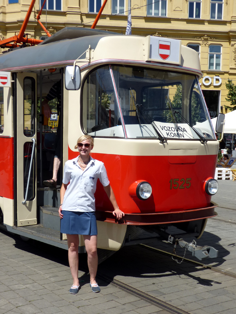 Брно — Dopravní nostalgie 2017; Работники электротранспорта