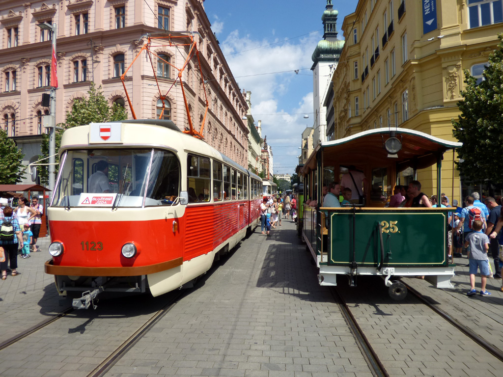 Brno, Tatra K2YU № 1123; Brno, Graz 2-axle trailer car № 25; Brno — Dopravní nostalgie 2017