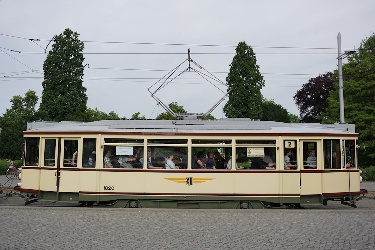 Дрезден, Busch Kleiner Hecht № 1820 (201 304); Дрезден — 25 лет Трамвайного музея — 50 лет Татры (03.06.2017)