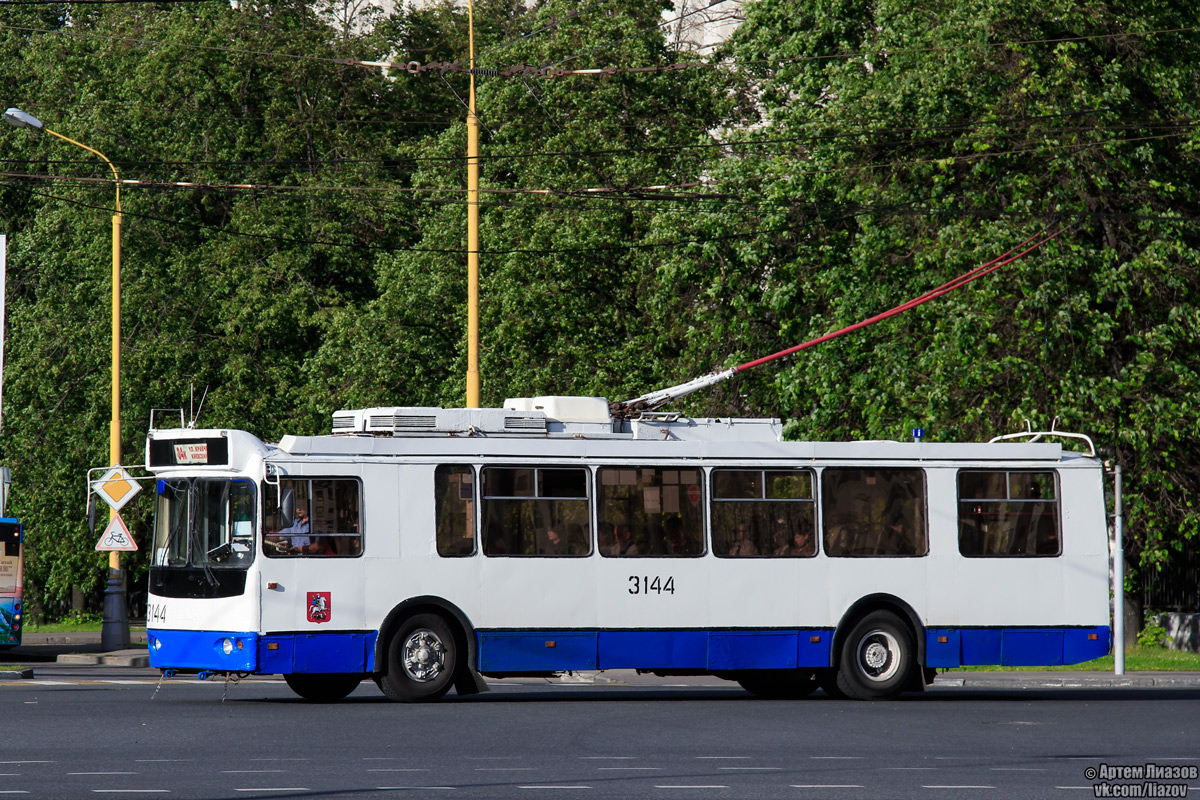 Москва, ЗиУ-682Г-016.02 (с широкой 1-й дверью) № 3144