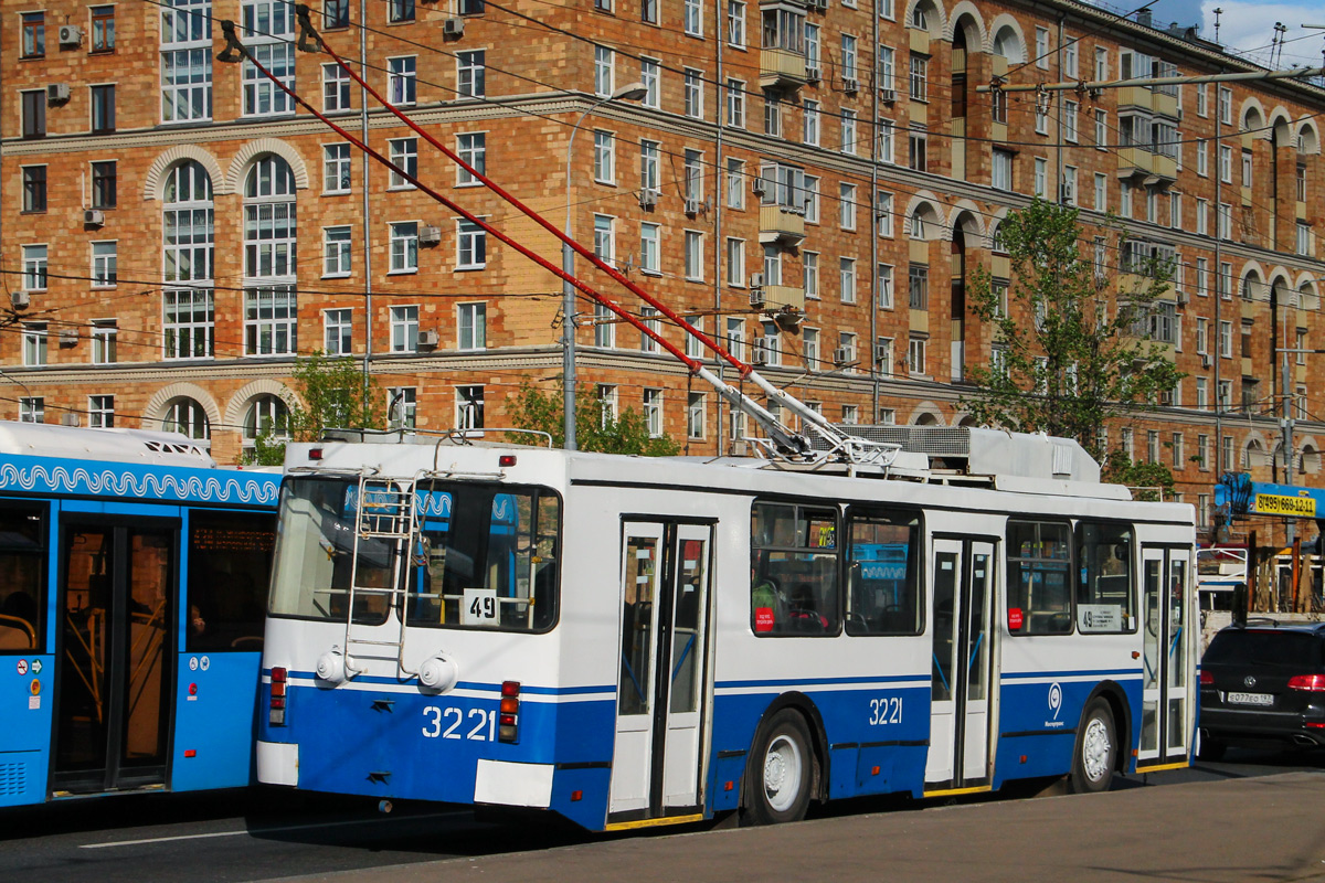 Moskva, ZiU-682GM1 (with double first door) № 3221