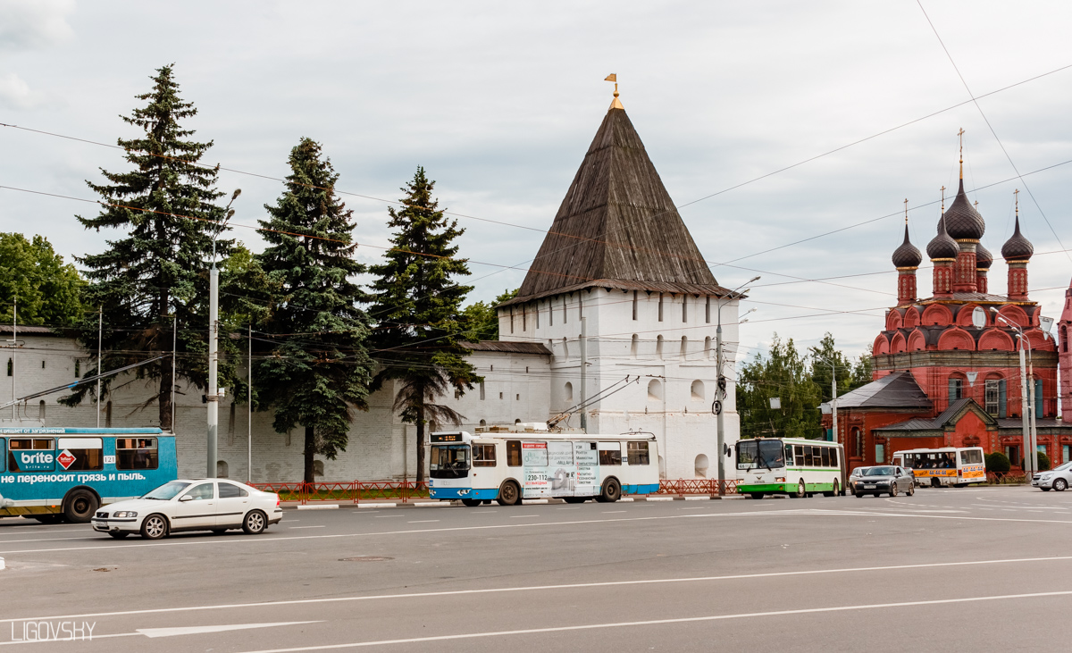 Ярославль, ЗиУ-682Г-016.02 № 144 Ярославль, ЗиУ-682Г-016.02 № 144