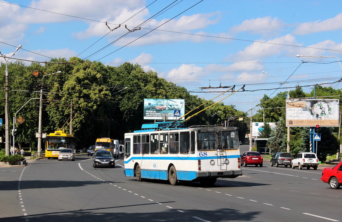 Полтава, ЮМЗ Т2 № 68