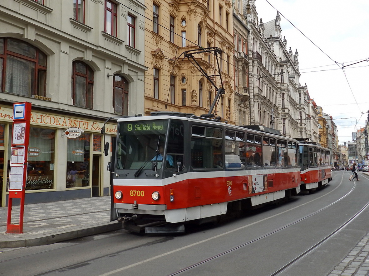 Прага, Tatra T6A5 № 8700