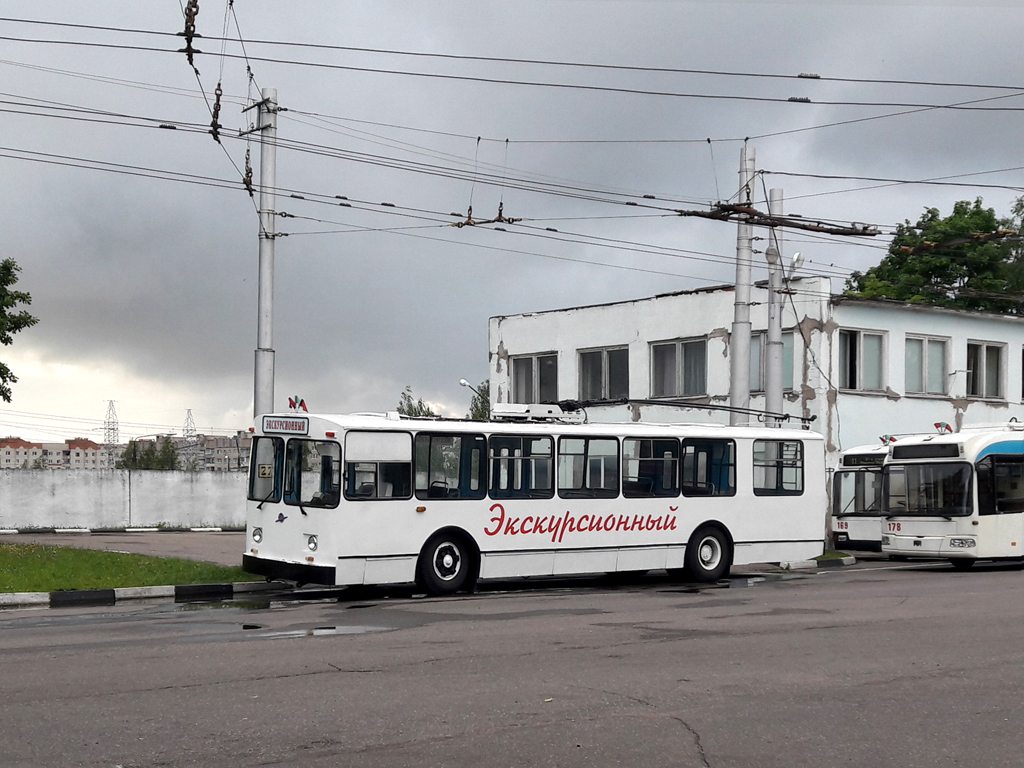 Витебск, АКСМ 101М № 106; Витебск, БКМ 32102 № 178