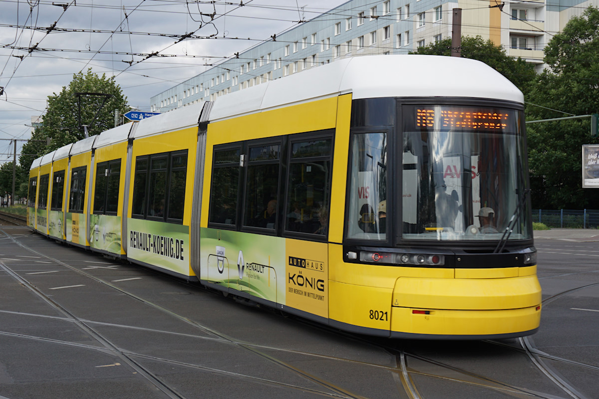 Berlin, Bombardier Flexity Berlin (GT8-08ER/F8E) Nr. 8021