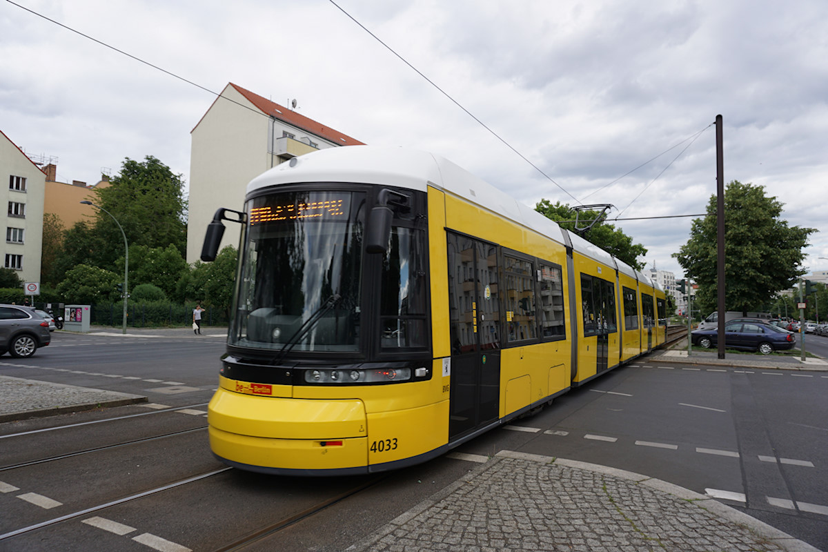 Берлин, Bombardier Flexity Berlin (GT6-08ZR/F6Z) № 4033