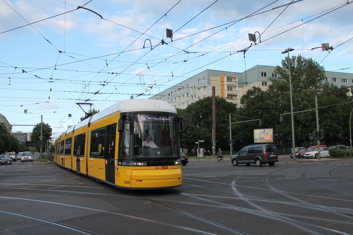 Berlin, Bombardier Flexity Berlin (GT8-08ZR/F8Z) Nr. 9040
