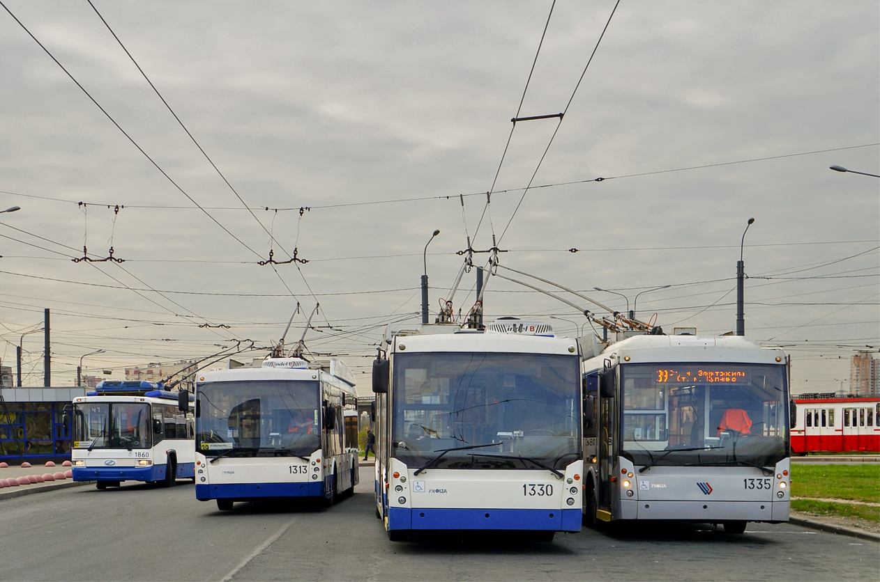 Санкт-Петербург, Тролза-5265.00 «Мегаполис» № 1330; Санкт-Петербург — Конечные станции и разворотные кольца