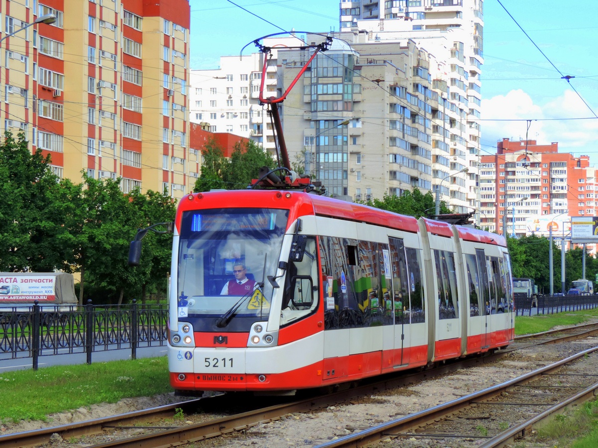 Санкт-Петербург, БКМ 84300М № 5211