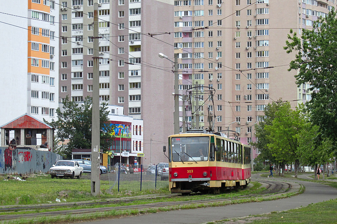 Киев, Tatra T6B5SU № 303