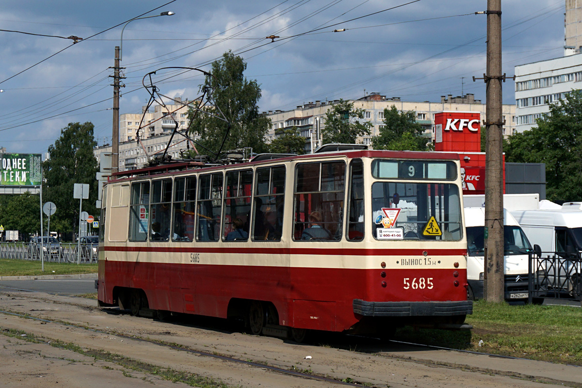 Санкт-Петербург, ЛМ-68М № 5685 Санкт-Петербург, ЛМ-68М № 5685