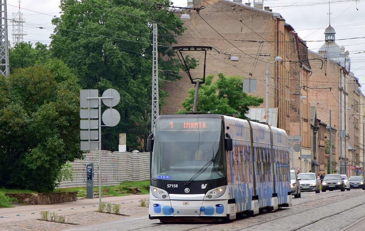 Рига, Škoda 15T ForCity Alfa Riga № 57158