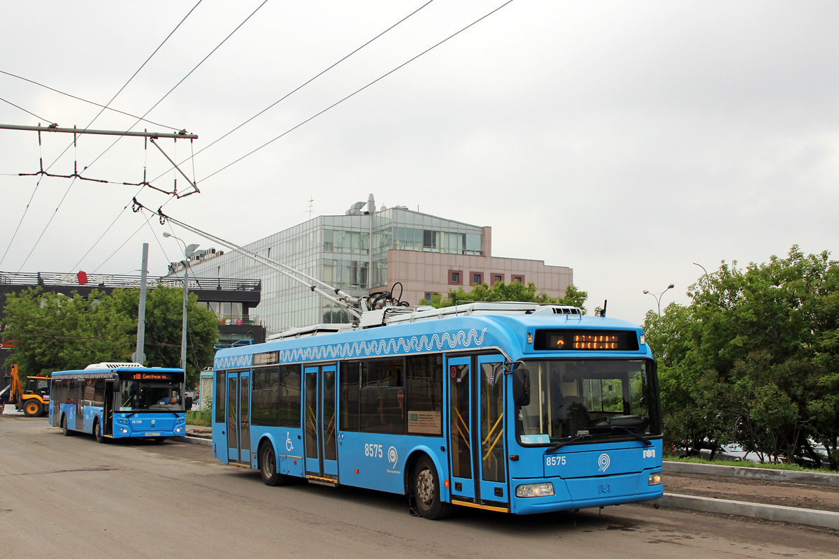 Москва, БКМ 321 № 8575