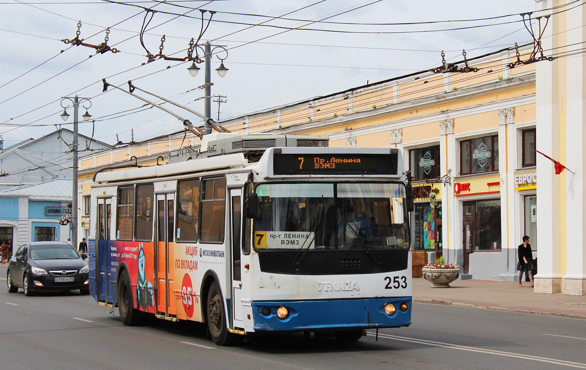 Vladimir, ZiU-682G-016.04 № 253