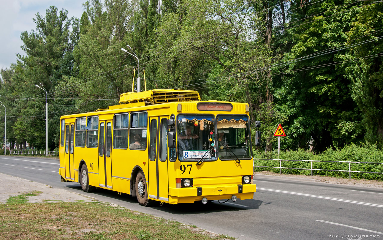 Полтава, ЮМЗ Т2 № 97