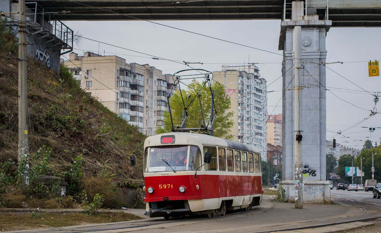 Kijiva, Tatra T3SU № 5971