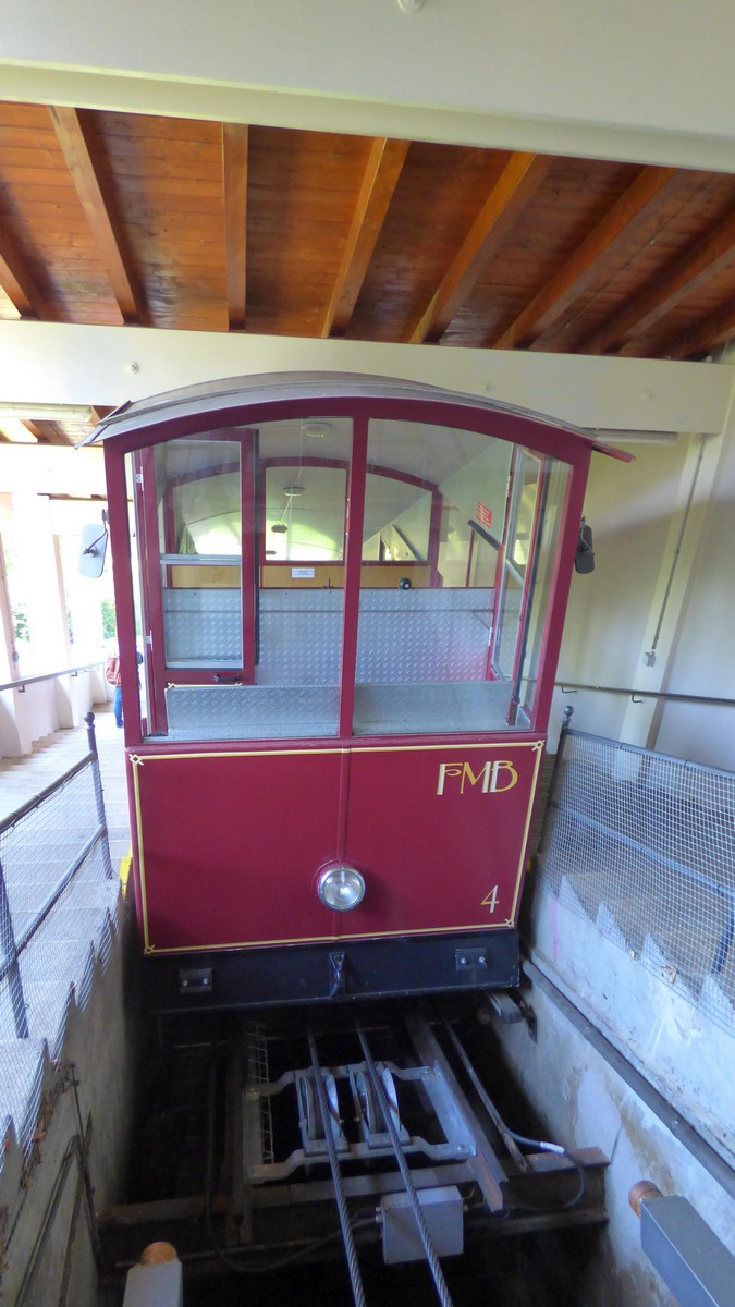 Lugano, Regazzoni Br. 4; Lugano — Funicular "Cassarate-Monte Brè"