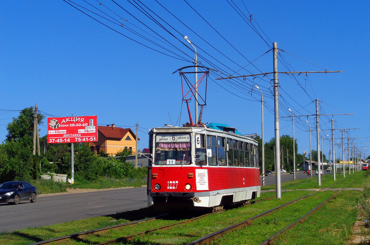 Саратов, 71-605 (КТМ-5М3) № 1227