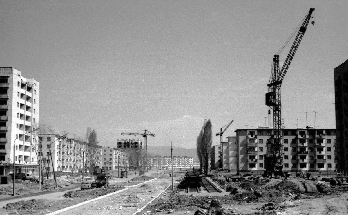 Vlagyikavkaz — Construction, repair and reconstruction of tram lines; Vlagyikavkaz — Old photos and post-cards — 2