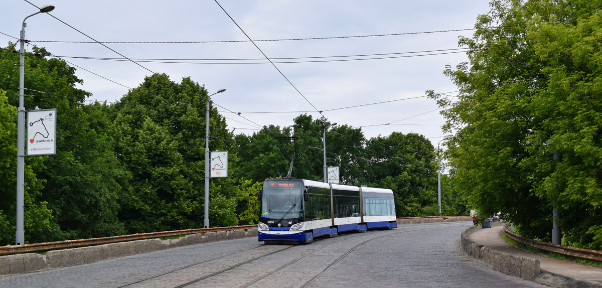 Riia, Škoda 15T ForCity Alfa Riga № 57038