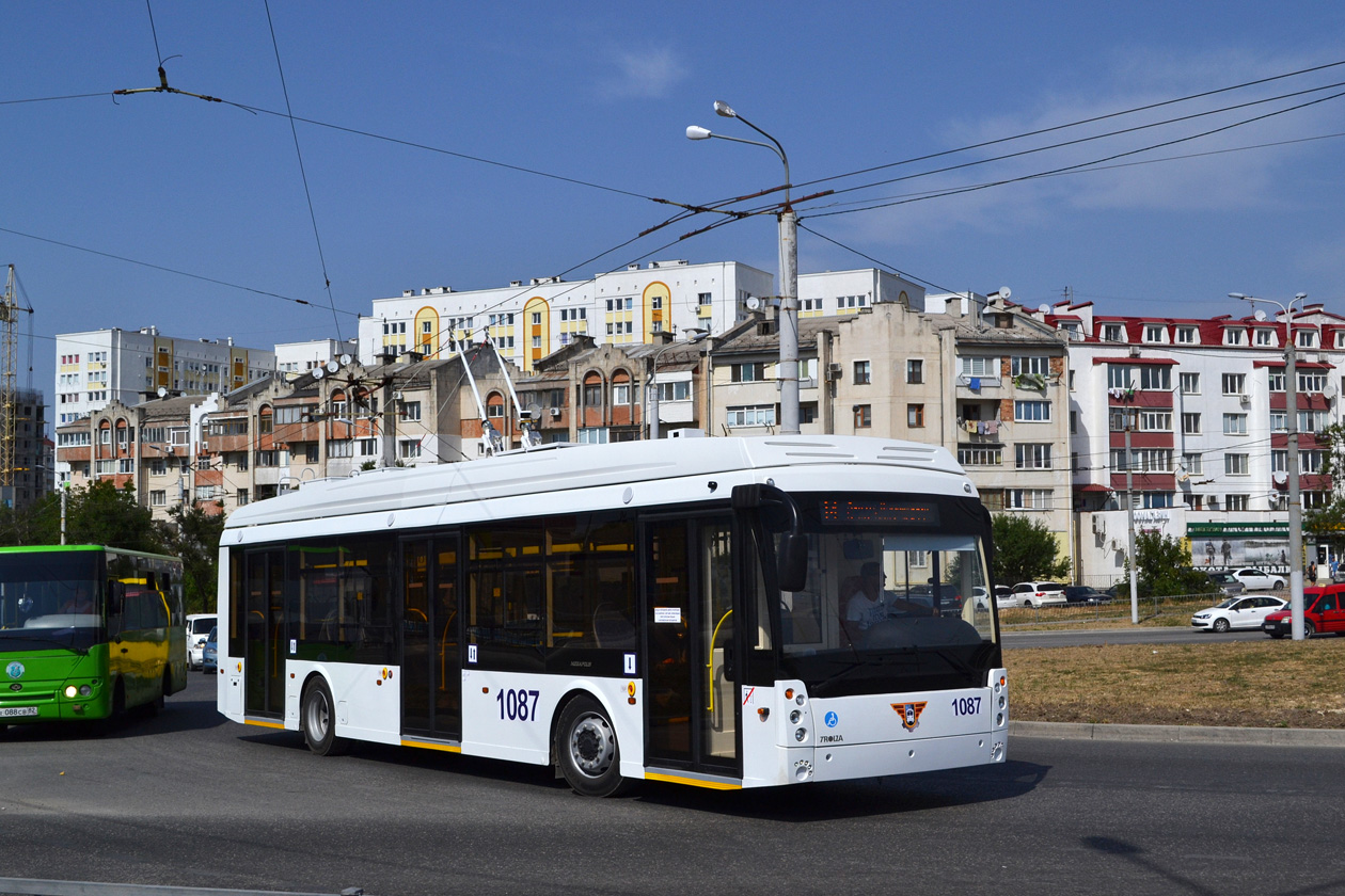 Севастополь, Тролза-5265.02 «Мегаполис» № 1087