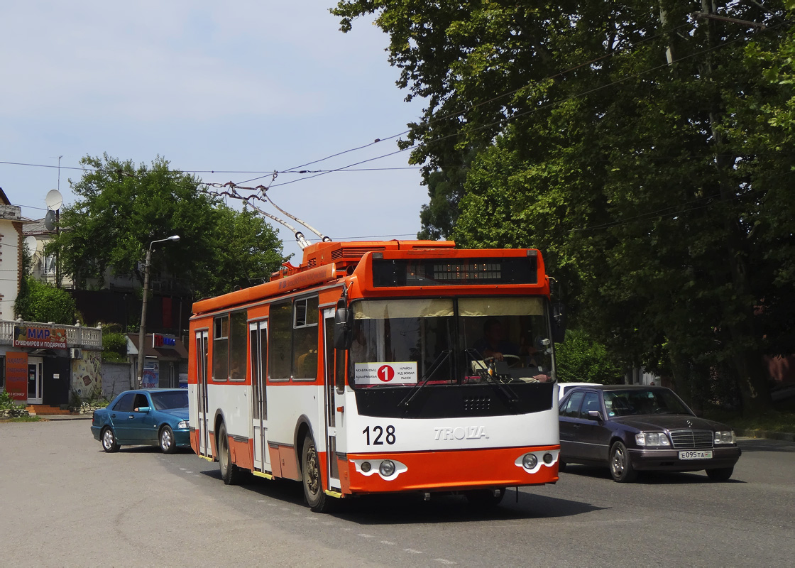 Suchumi, ZiU-682G-016.04 Nr 128