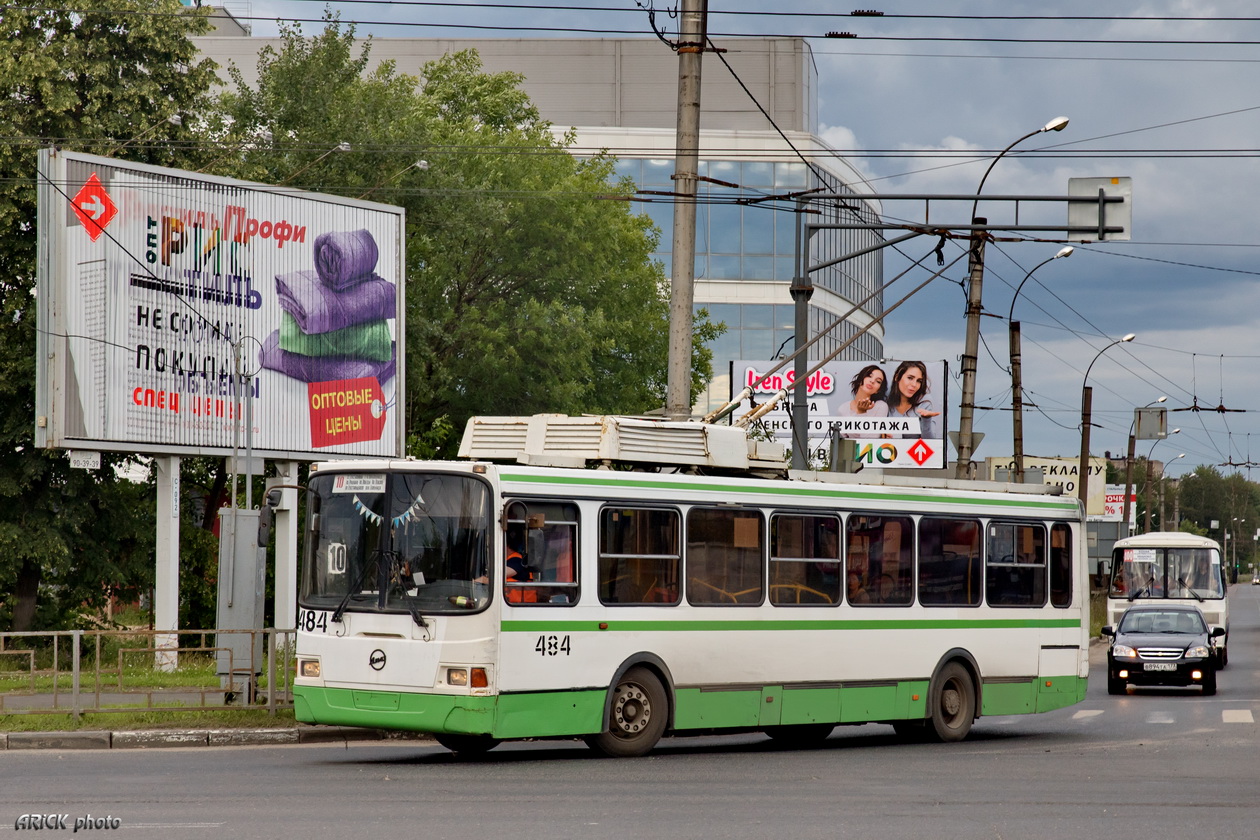 Ivanovo, LiAZ-5280 # 484