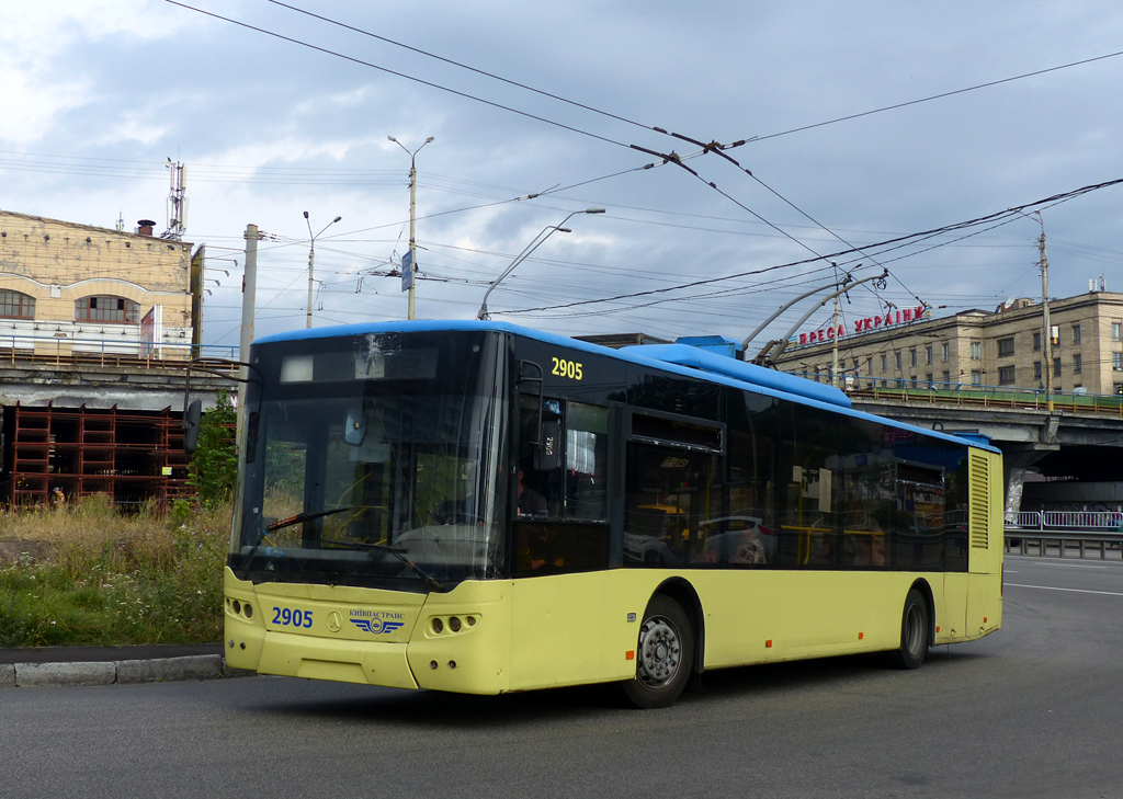 Киев, ЛАЗ E183D1 № 2905