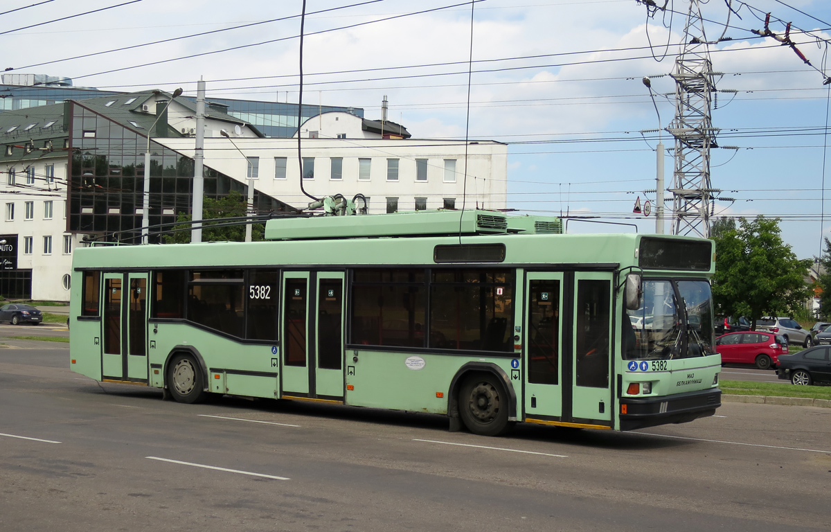 Минск, БКМ 221 № 5382