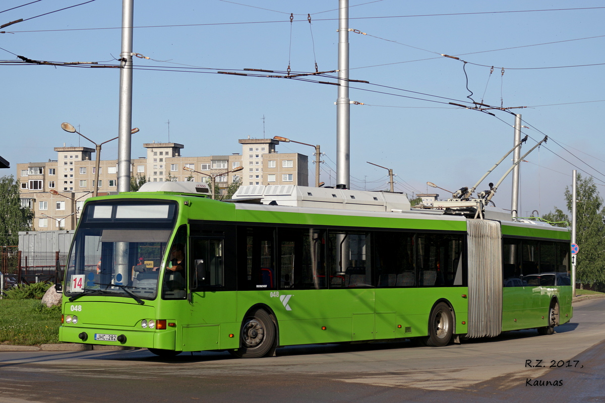 Каунас, Berkhof Premier AT18 № 048