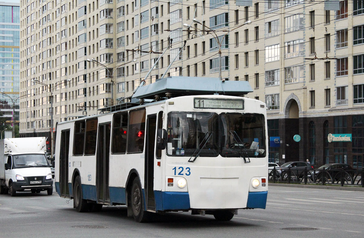 Екатеринбург, ЗиУ-682 КР Иваново № 123