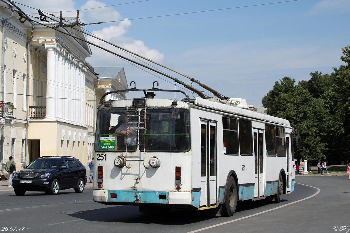 Владимир, ЗиУ-682Г-016.04 № 251