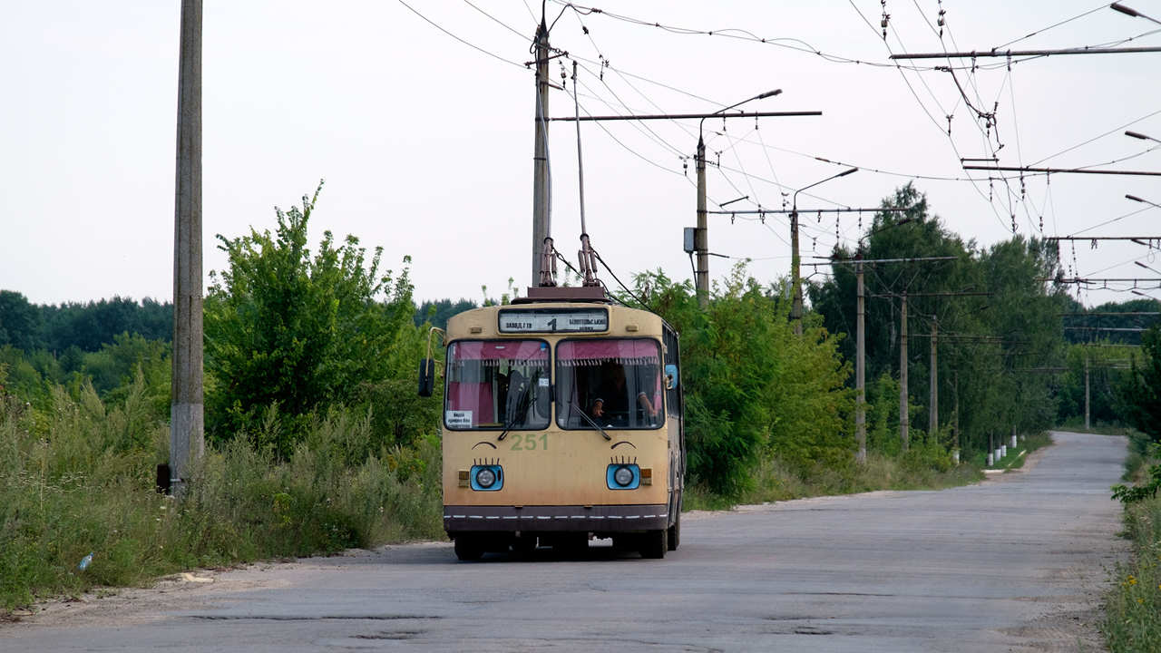 Сумы, ЗиУ-682В-012 [В0А] № 251