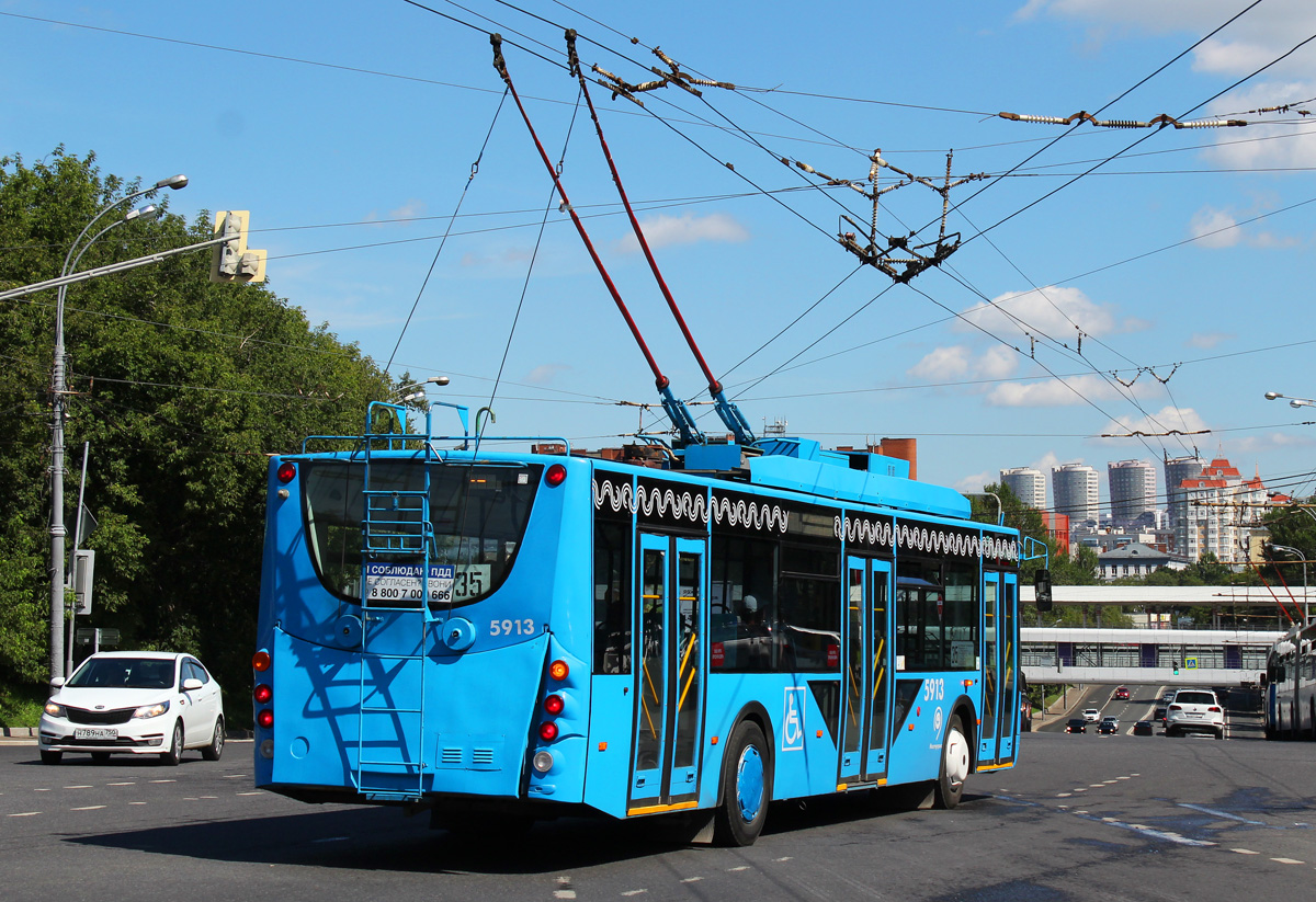 Moscow, VMZ-5298.01 “Avangard” № 5913