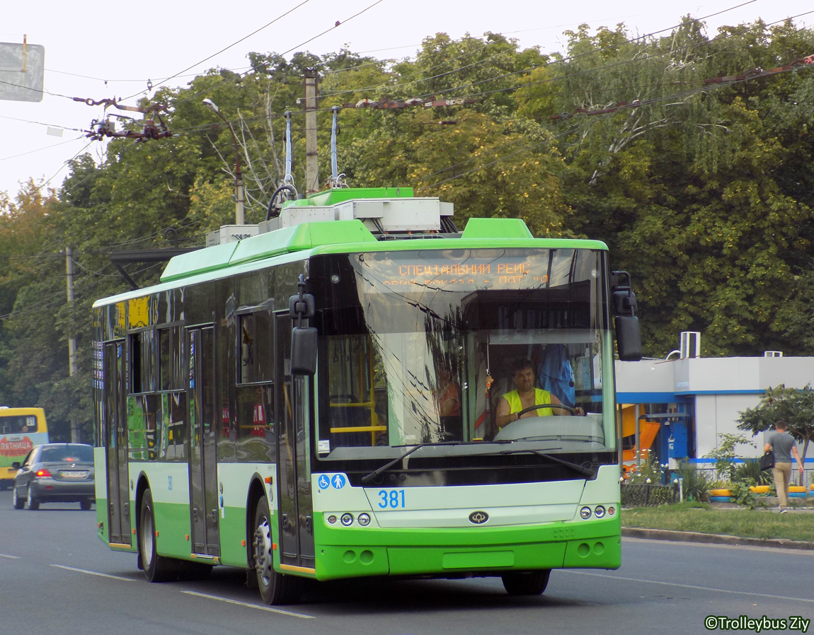Черкассы, Богдан Т70117 № 381