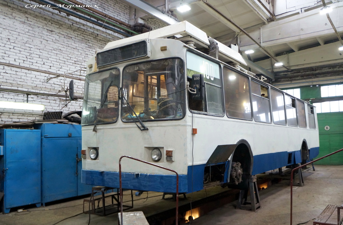 Мурманск, ЗиУ-682 КР Иваново № 100