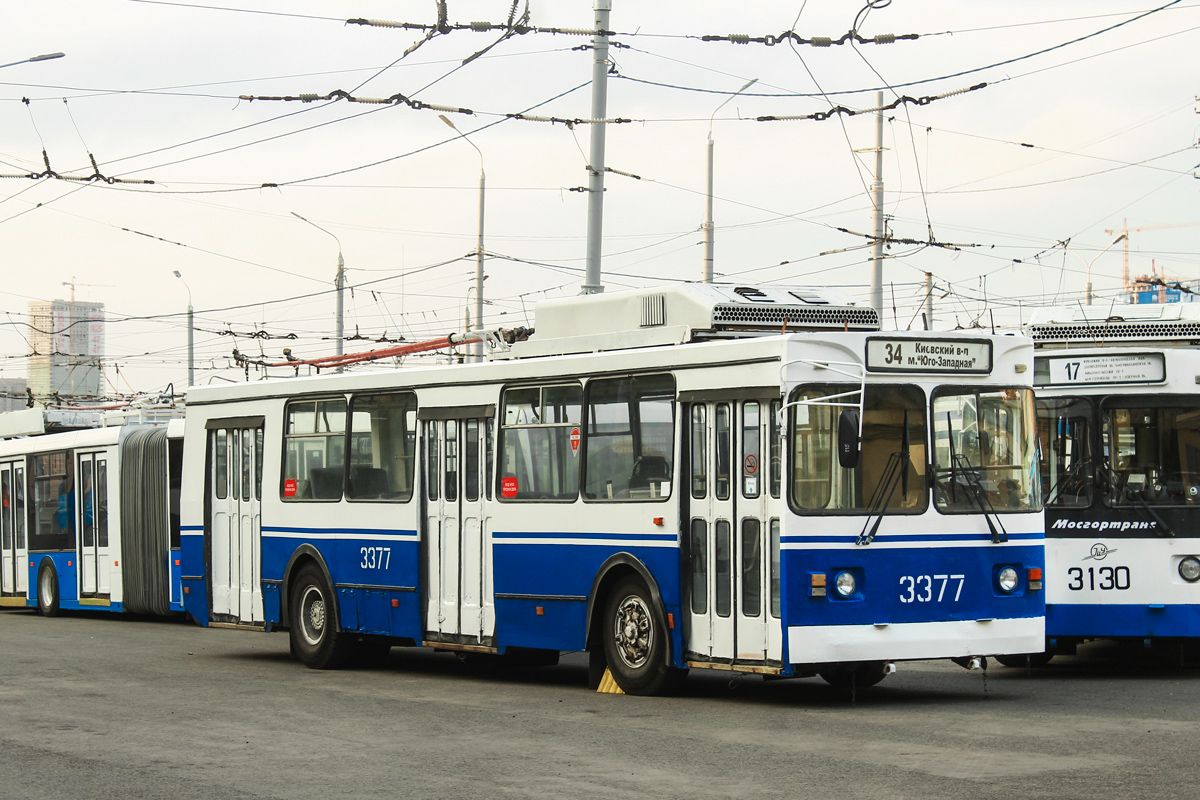 Москва, ЗиУ-682ГМ1 (с широкой передней дверью) № 3377