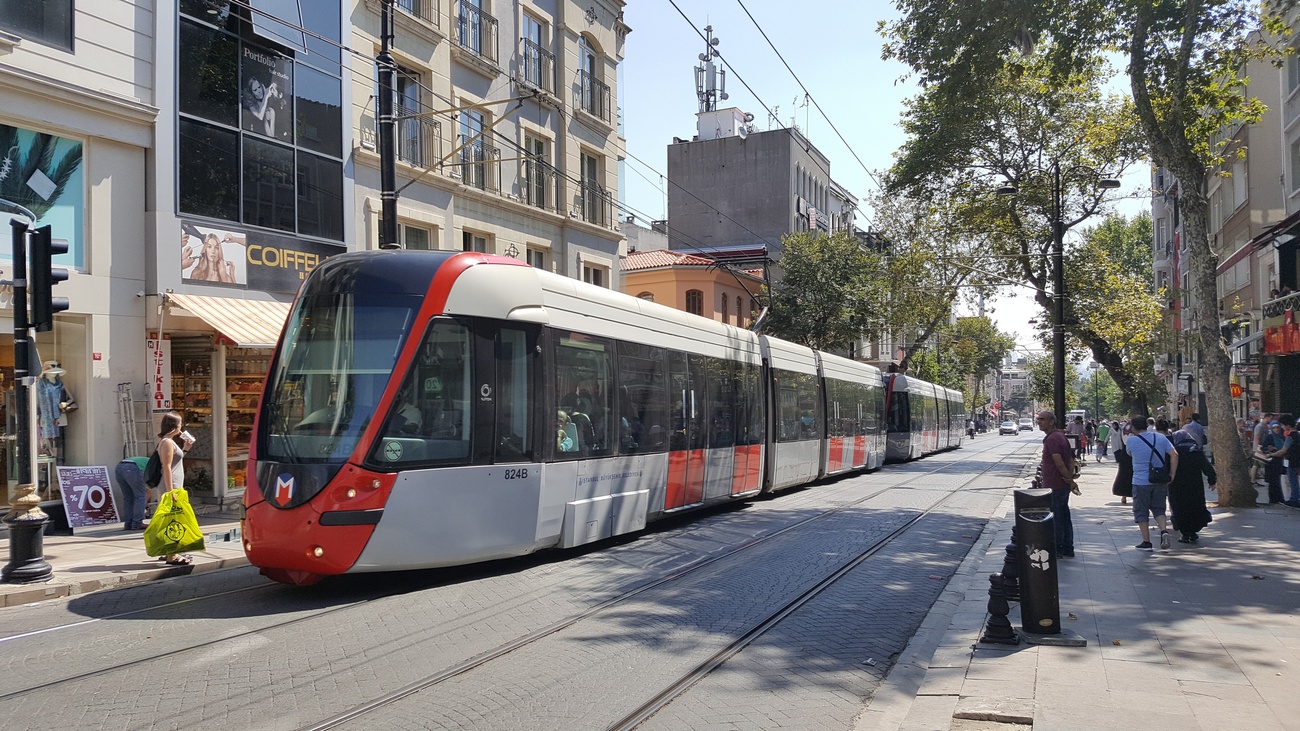 Стамбул, Alstom Citadis 304 № 824