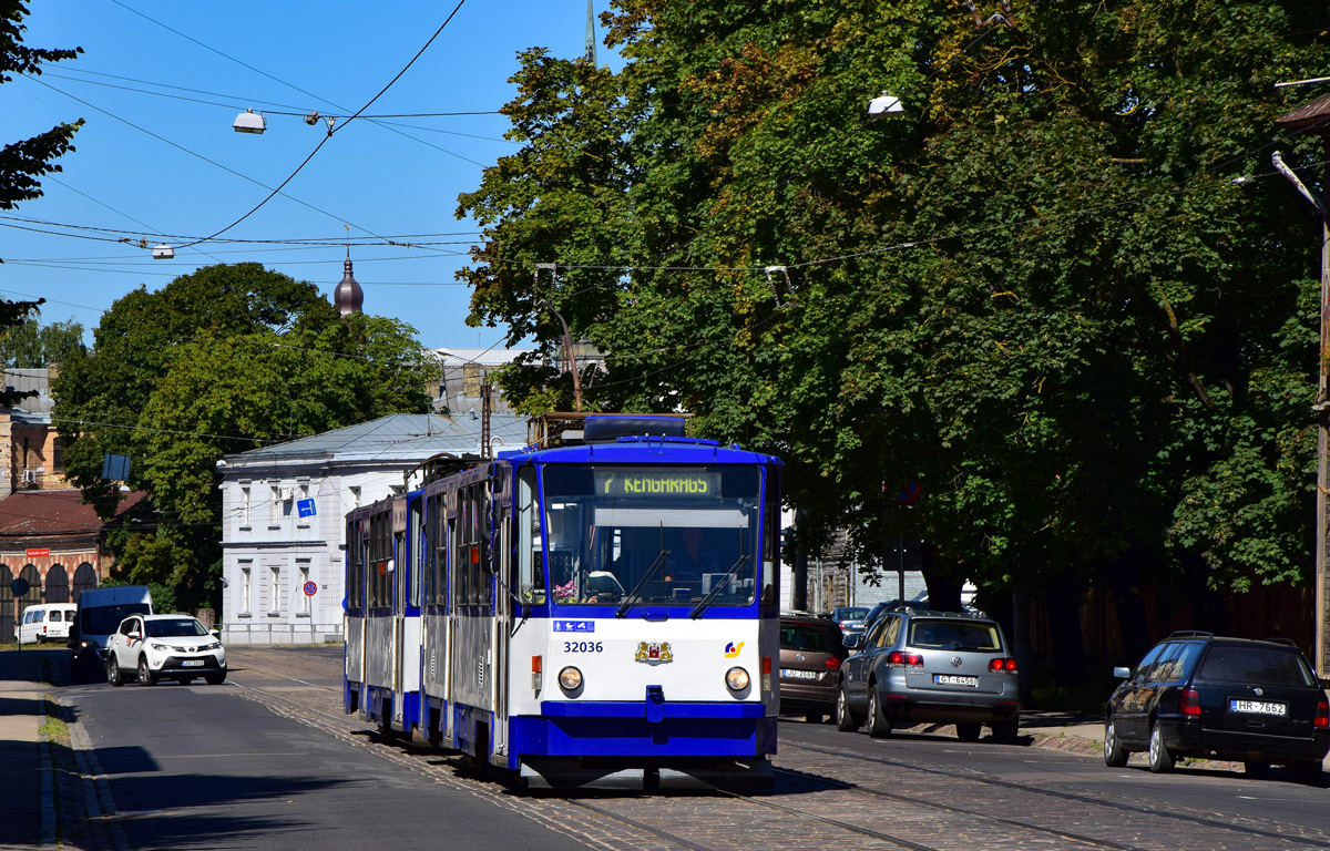Рига, Tatra T6B5SU № 32036