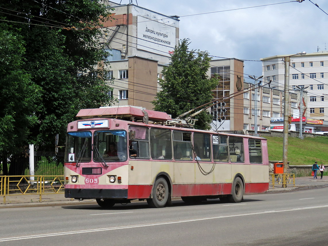 Киров, ЗиУ-682 КР Иваново № 605