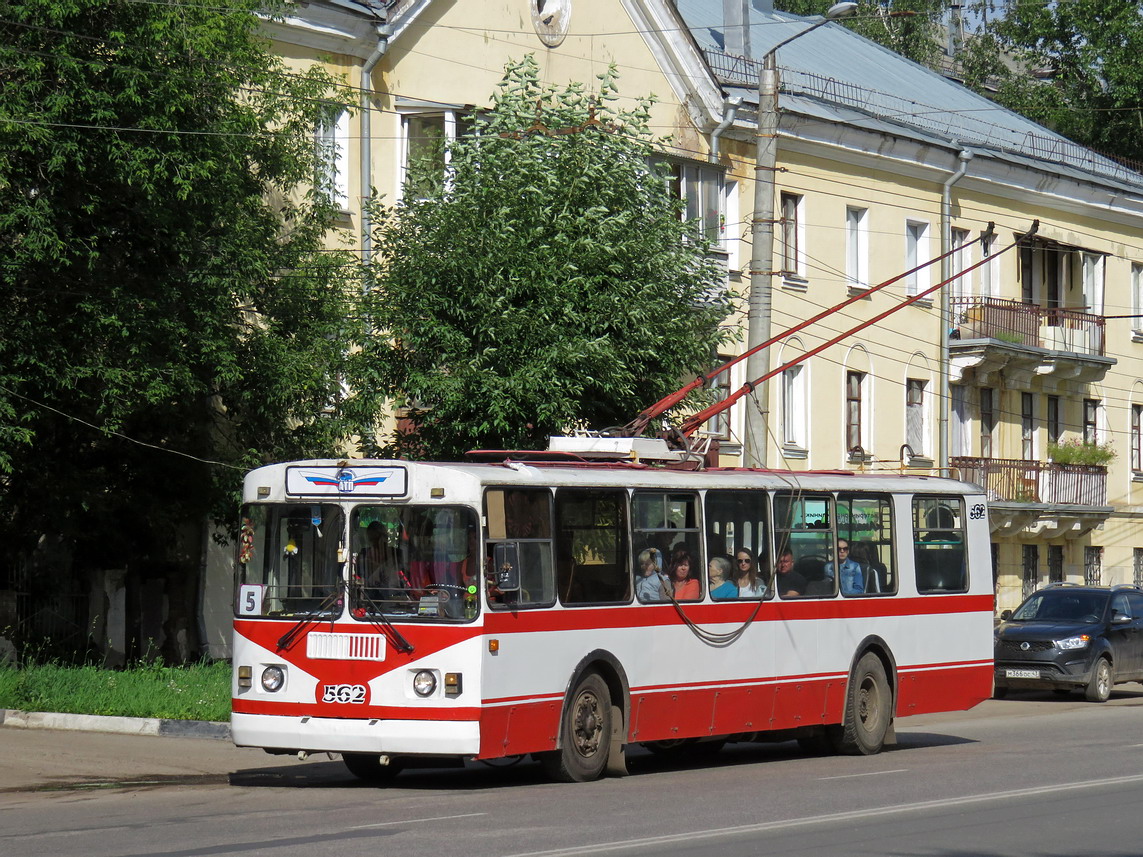 Киров, ЗиУ-682Г (СЗТМ) № 562