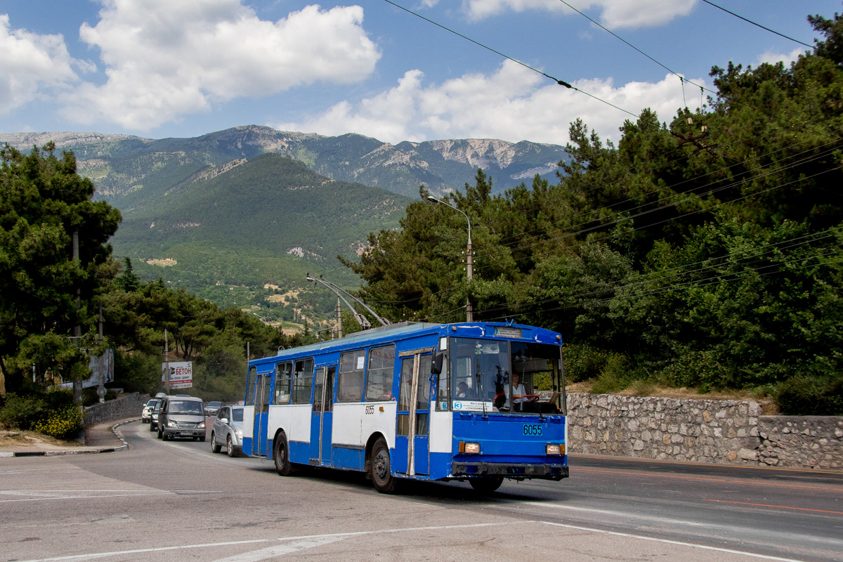 Крымский троллейбус, Škoda 14Tr02/6 № 6055