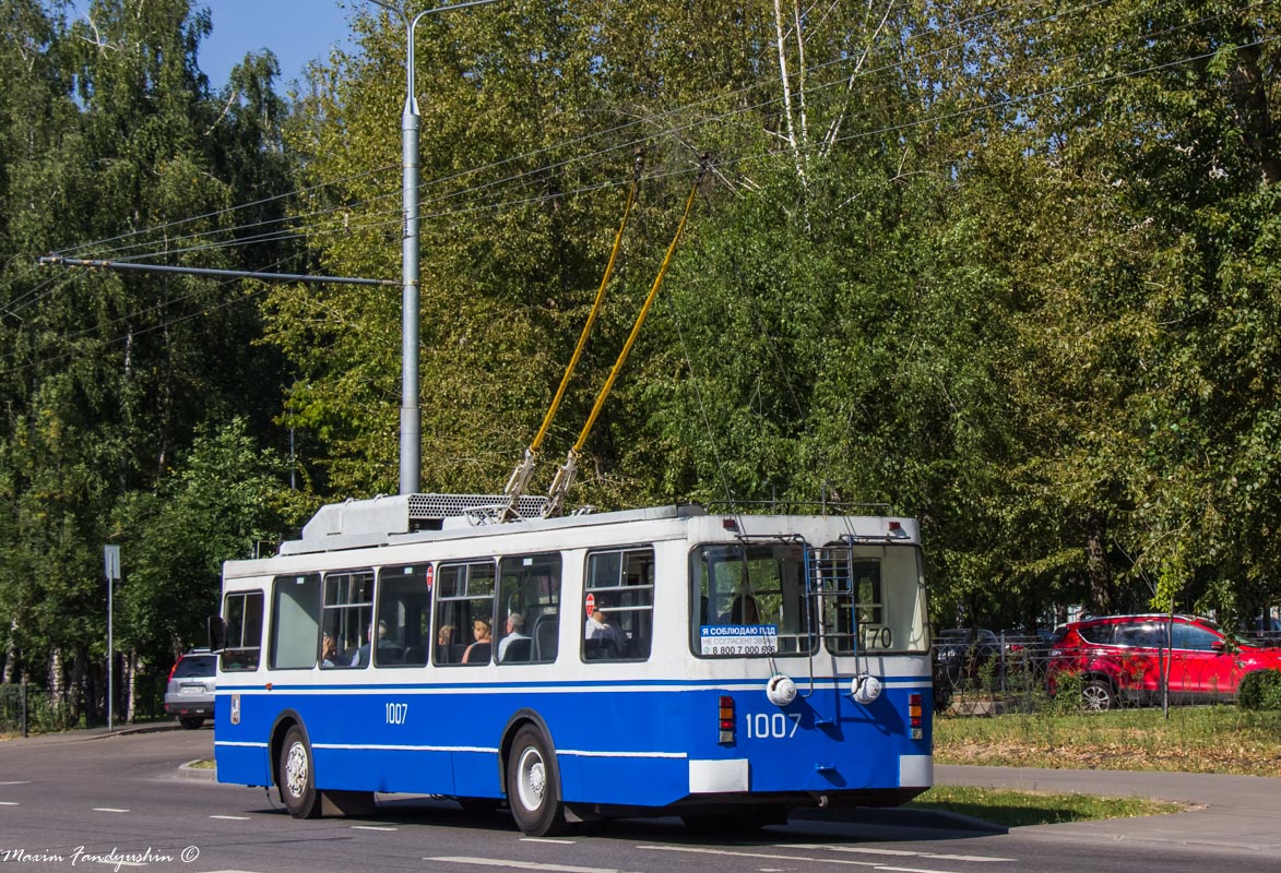 Москва, ЗиУ-682ГМ1 (с широкой передней дверью) № 1007
