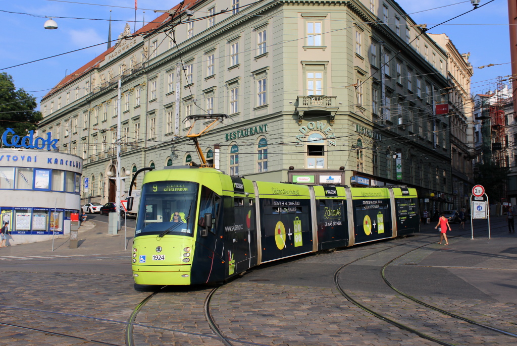 Брно, Škoda 13T Elektra № 1924