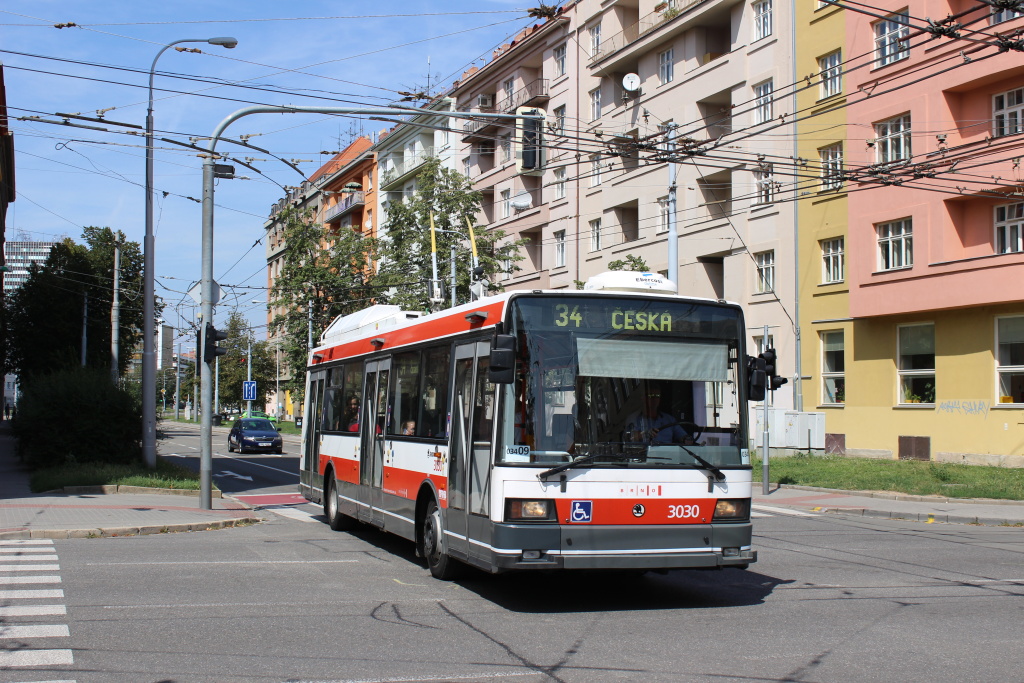 Брно, Škoda 21Tr № 3030