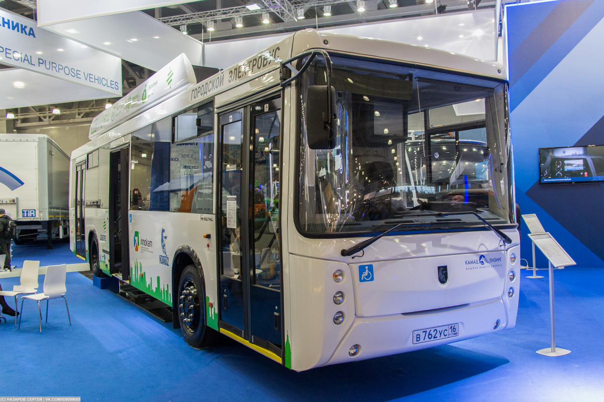 Набережные Челны, КАМАЗ-6282 № В 762 УС 16