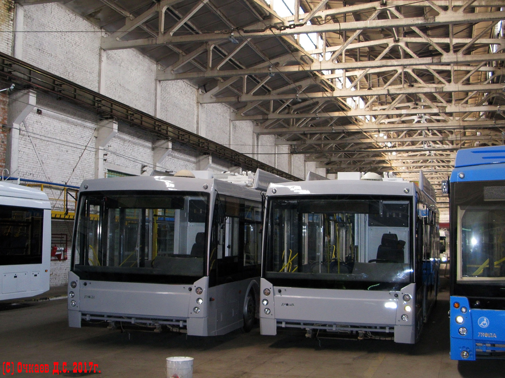Krasnodar, Trolza-5250 “Megapolis” № 003; Engels — New and experienced trolleybuses ZAO "Trolza"