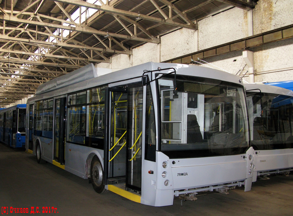 Krasnodar, Trolza-5250 “Megapolis” № 002; Engels — New and experienced trolleybuses ZAO "Trolza"