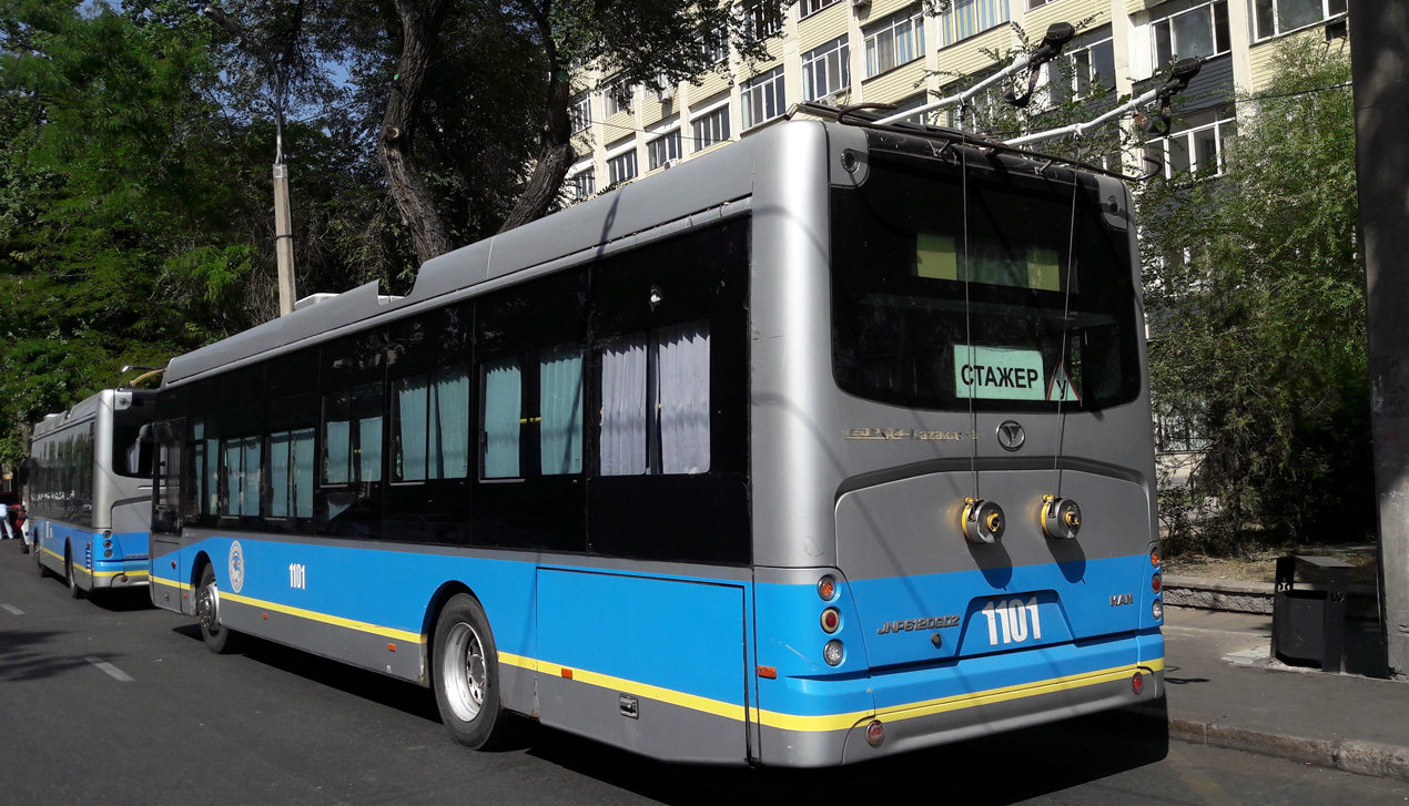 Almata, YoungMan JNP6120GDZ (Neoplan Kazakhstan) nr. 1101